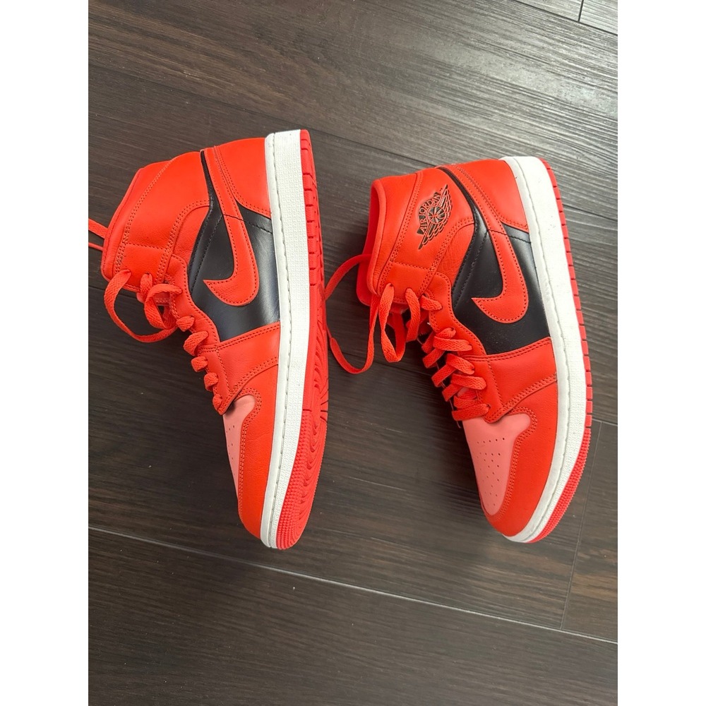 Nike Air Jordan 1 Mid SE "Rush Orange" sneakers - Picture 4 of 7